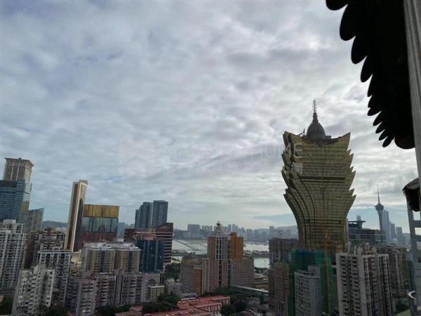 百老匯中心3房3廁全屋有窗