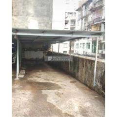 荷蘭花園大廈低層