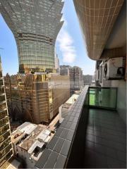 教青局樓上 利富大廈 正3房2廁 650萬 連車位高層H