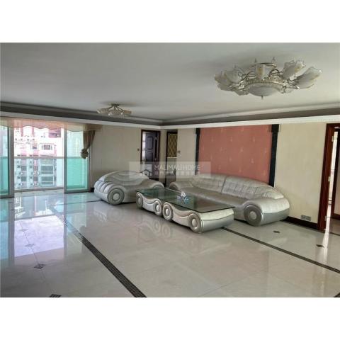 聚龍明珠04-鴻苑連車位 海景高層4房