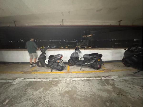 君悅灣電單車位15.8萬出售地下