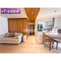 建華大廈08座中層 F