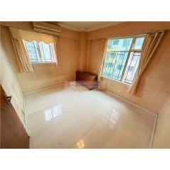 栢威大廈01座中層