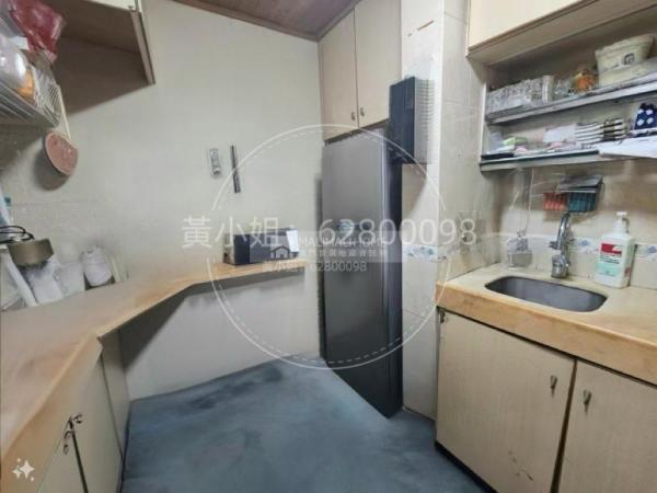 光輝苑01座中層A