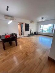 濠庭都會16-顯濠軒中層C有匙🔑直接業主☎️65621278吳生