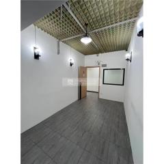 亞洲工業大廈低層