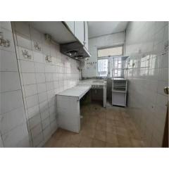 新安花園02座中層 J