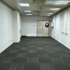 光輝商業中心高層【有天地 直接業主🈴🔑】