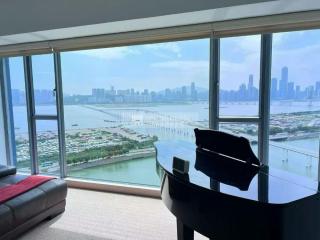 壹號湖畔03座高層☎️4房3套房