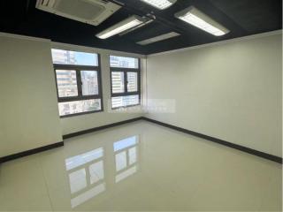 中國法律大廈中層