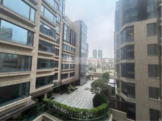 湯臣主教山壹號第1座2豪裝帶家俬家電B免傭