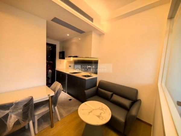 尚巒中層🌈全新優質一房🔹齊租 有露台📞68865528 即租即用