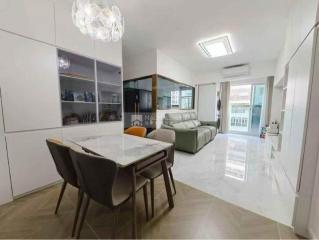 富達花園01座中層AA靚裝已間3房