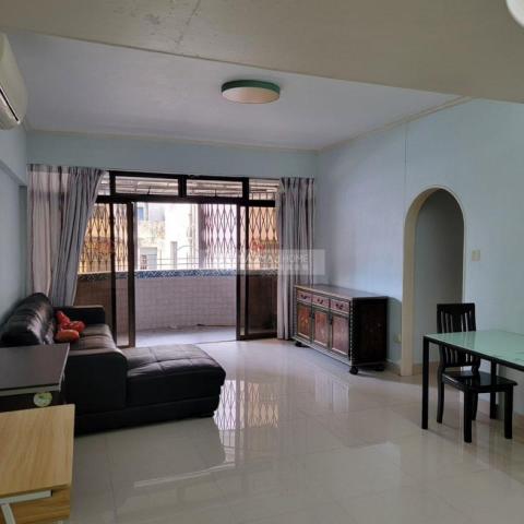 龍運大廈低層有電梯