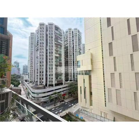 信譽名門第一座中層 F