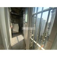 東華新村5座中層 C