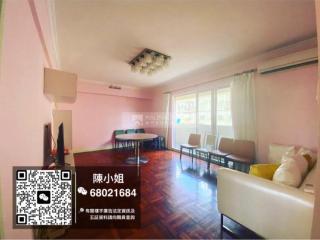 金苑大廈高層。