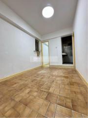 振輝大廈中層｜3房｜十六蒲｜B