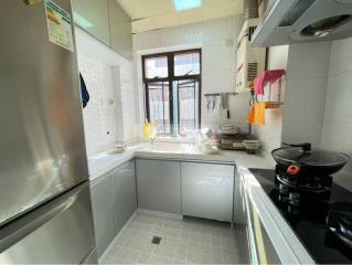 李秉倫大廈02座❗️中層H❗️🔑❗️💲420❗️