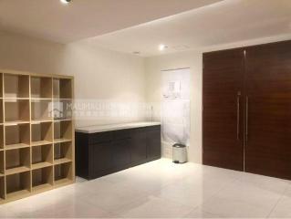 誠豐商業中心高層F