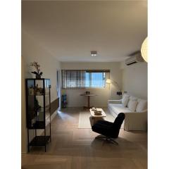 南新花園06座中層 B