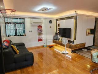 鴻發花園02座高層東南靚裝