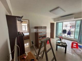 百利新邨02座中層K